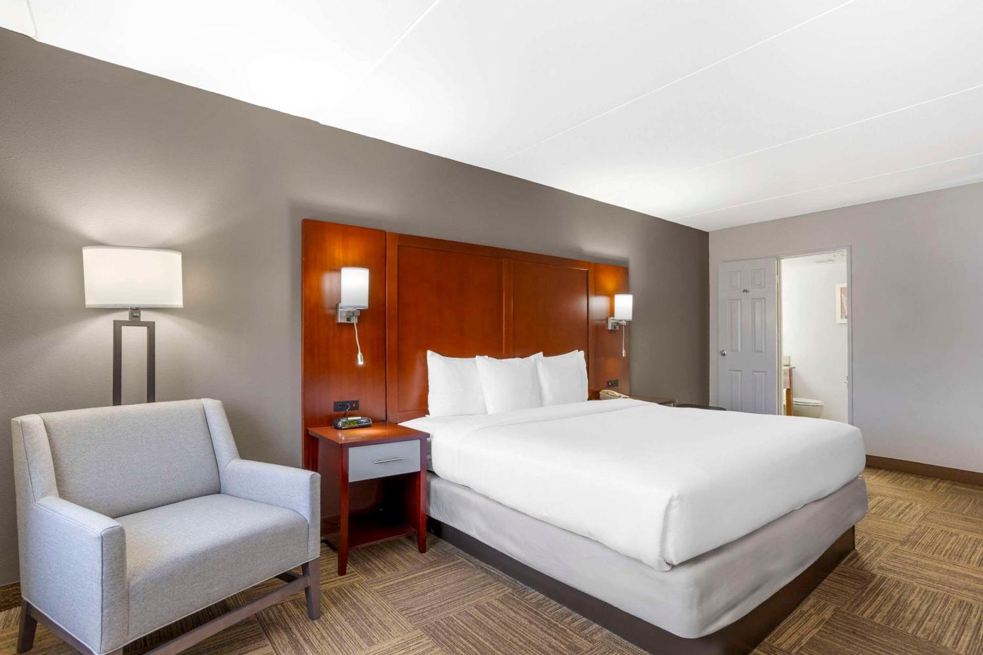 Comfort Inn Edgewater On Hudson River Zewnętrze zdjęcie