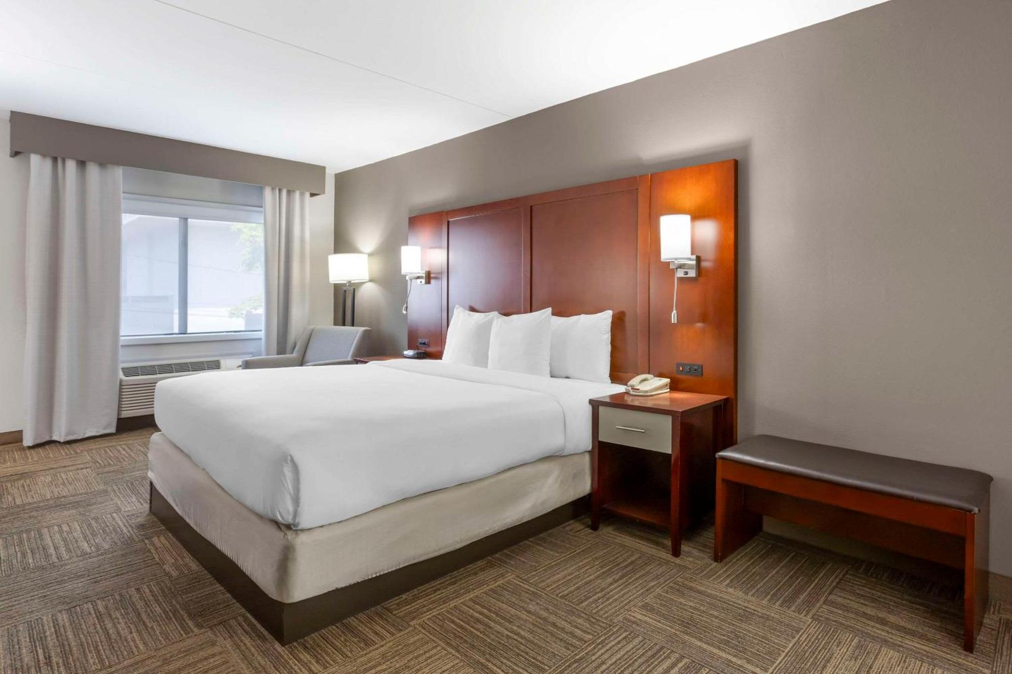 Comfort Inn Edgewater On Hudson River Zewnętrze zdjęcie