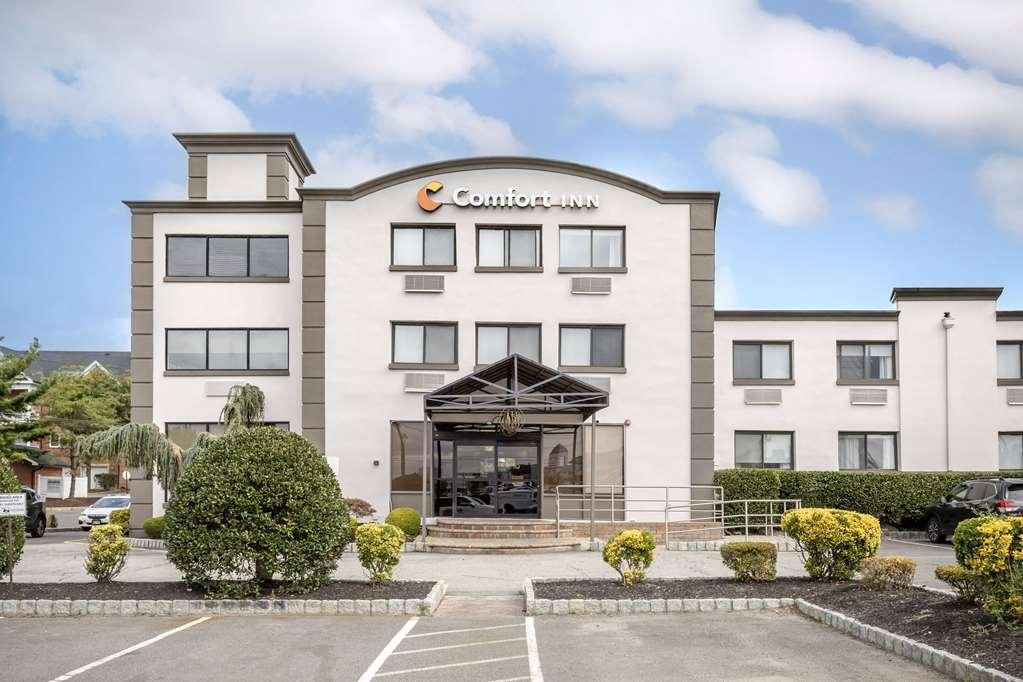 Comfort Inn Edgewater On Hudson River Zewnętrze zdjęcie